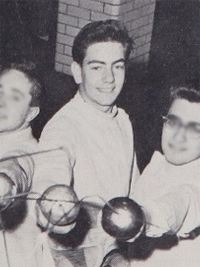 Neil Diamond on the fencing team in his high school yearbook